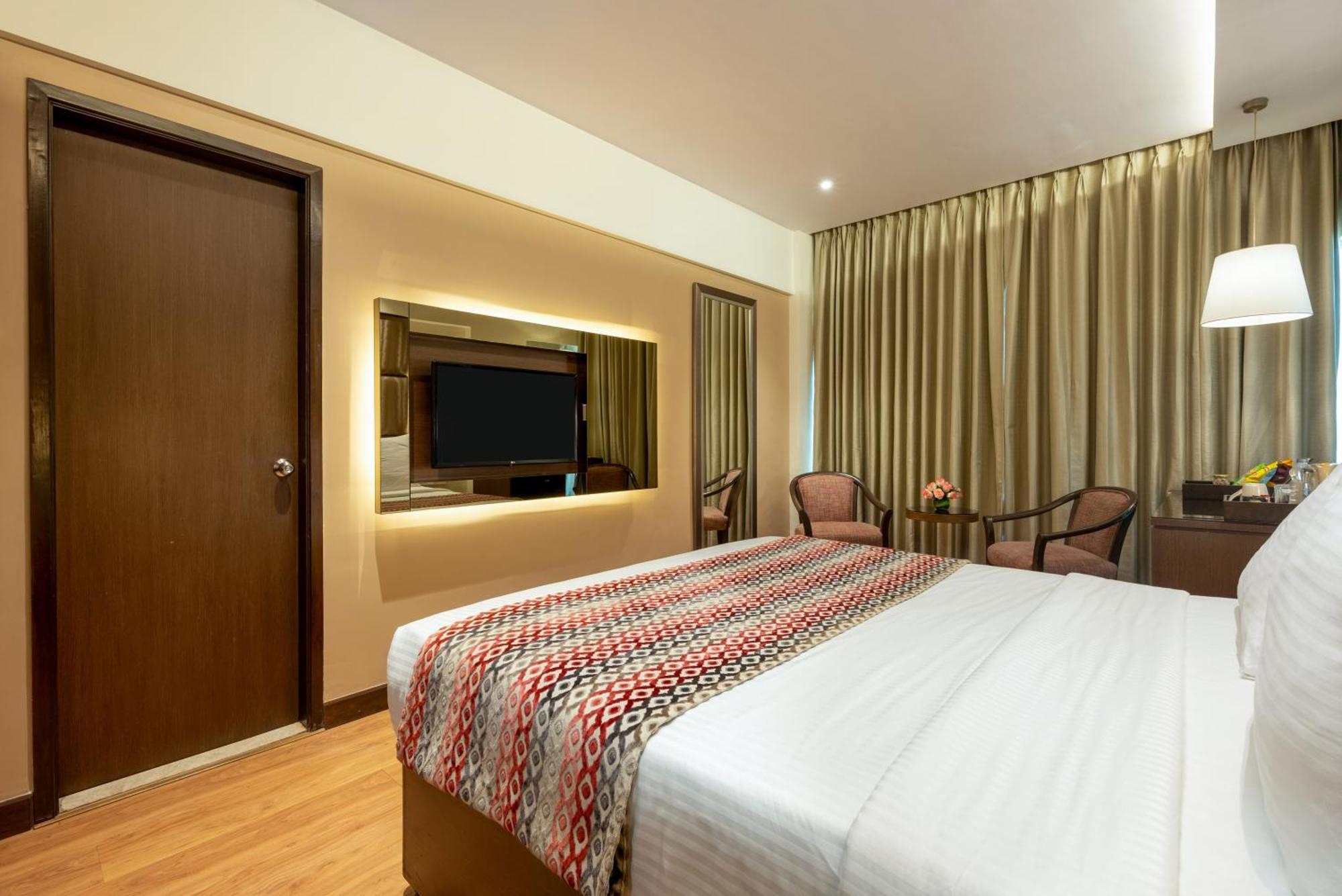 Fariyas Hotel Mumbai , Colaba Экстерьер фото