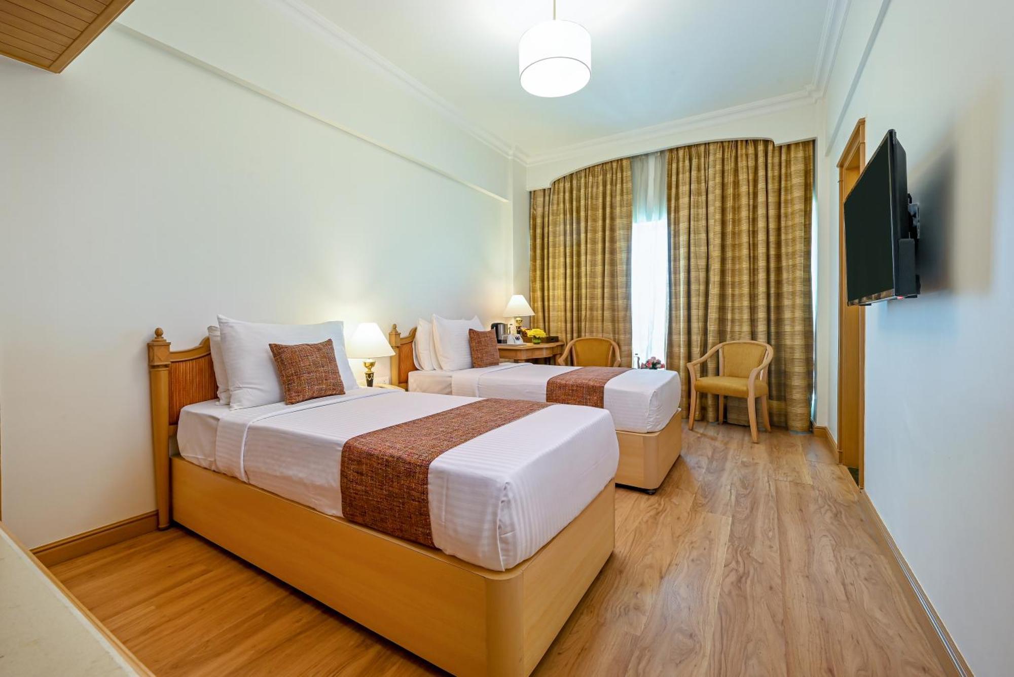 Fariyas Hotel Mumbai , Colaba Экстерьер фото