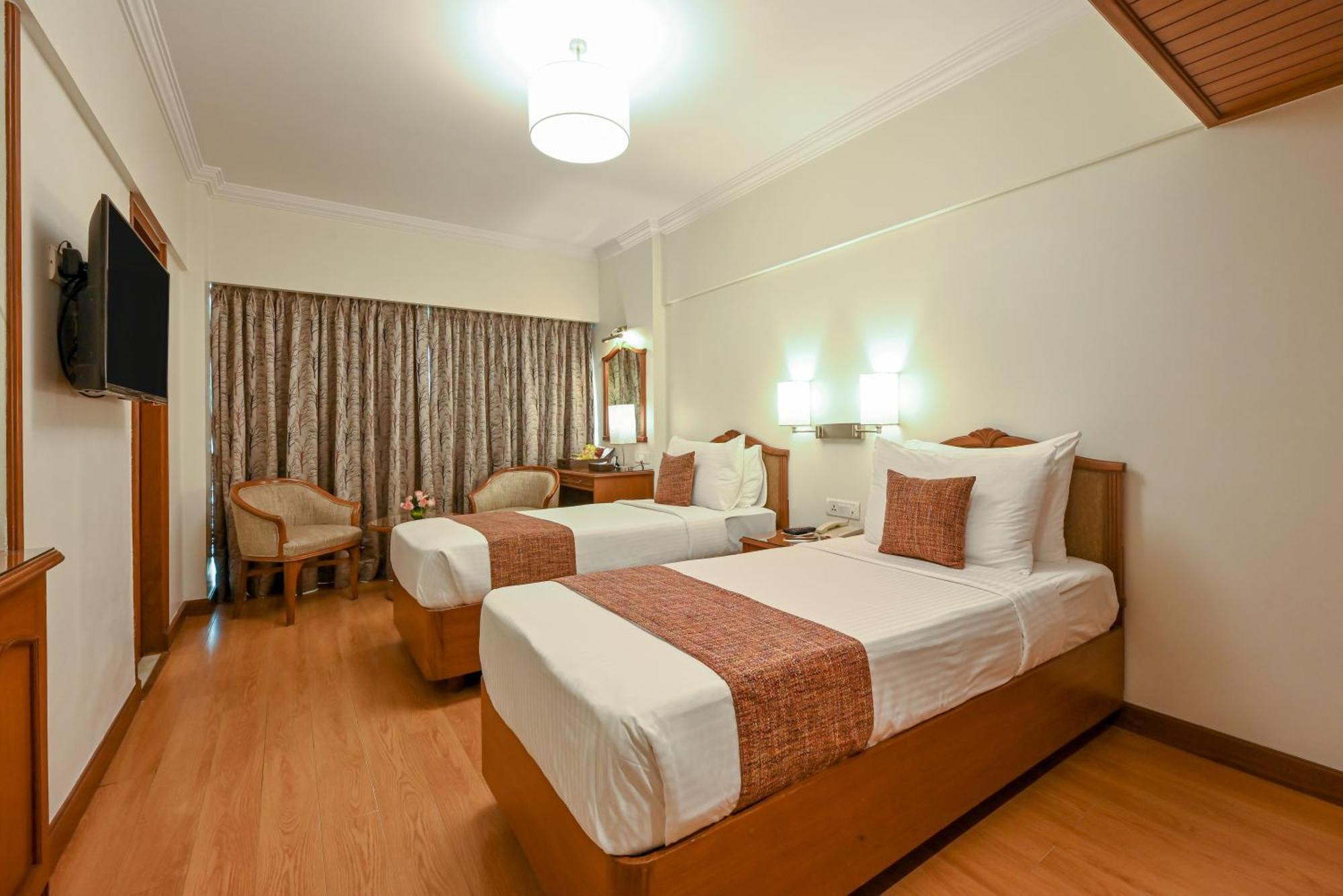 Fariyas Hotel Mumbai , Colaba Экстерьер фото