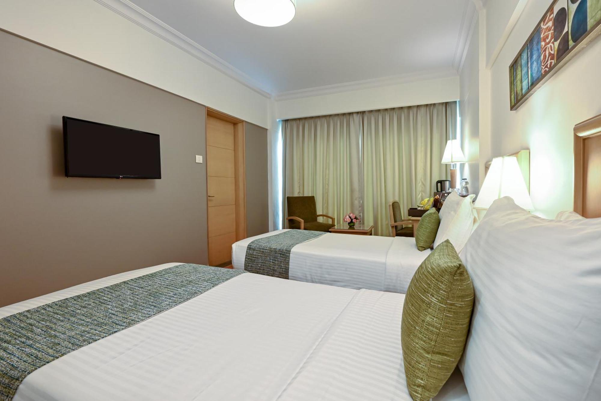 Fariyas Hotel Mumbai , Colaba Экстерьер фото