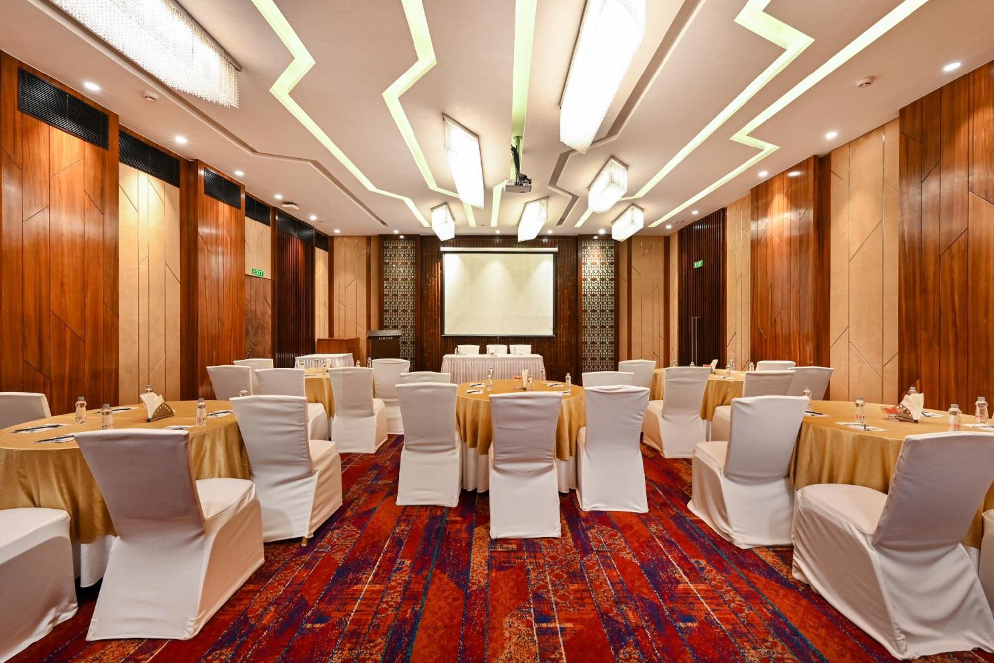 Fariyas Hotel Mumbai , Colaba Экстерьер фото