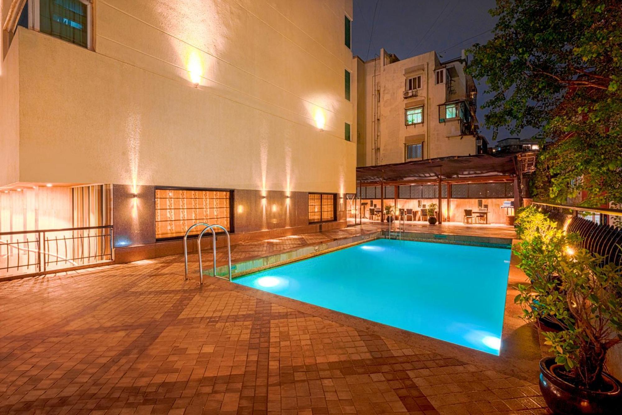 Fariyas Hotel Mumbai , Colaba Экстерьер фото