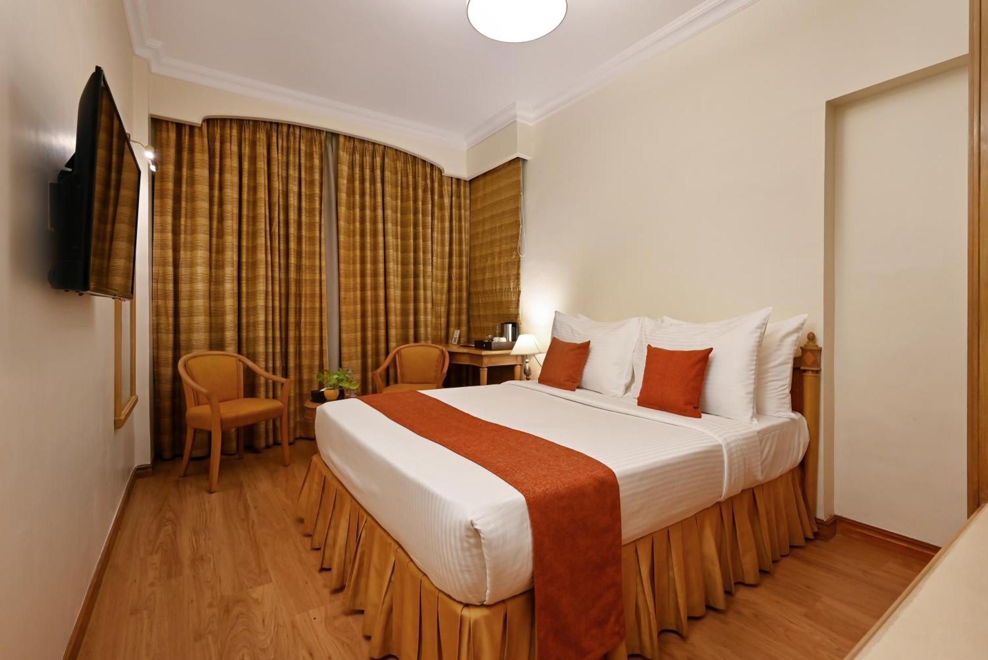 Fariyas Hotel Mumbai , Colaba Экстерьер фото